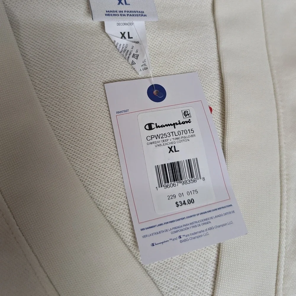 Champion V-Neck Sweatshirt Mens XL Cream NWT Loose Fit Pullover